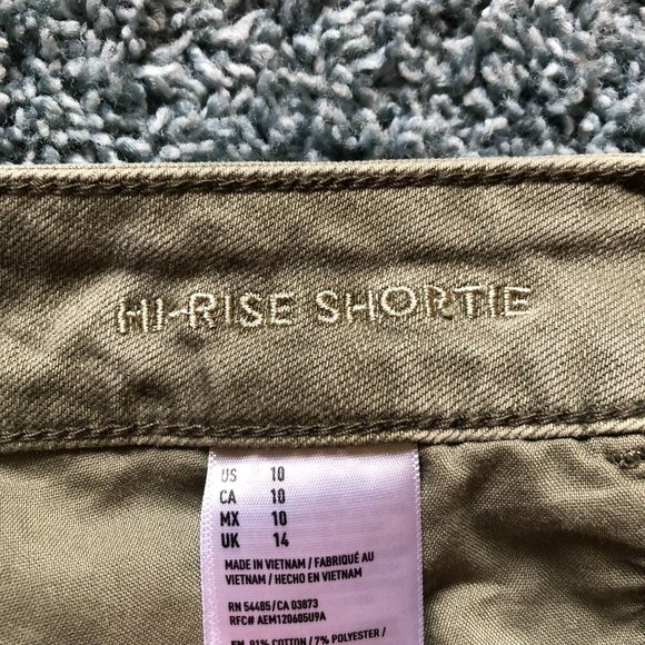 NEW American Eagle green hi-rise shortie - Picture 3 of 3